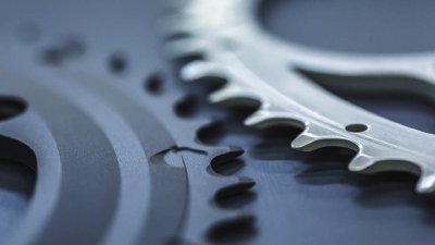 Anodisation dure sur couronne vélo