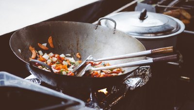 Aluminum pan
